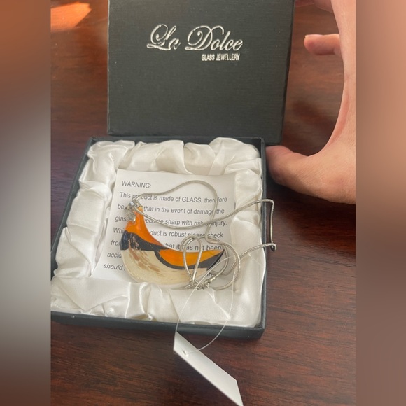 La Dolce hand blown glass moon pendant 18K white gold plated snake chain. - Picture 5 of 8